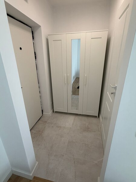 Titan, la 3 minute de metrou si parc IOR,